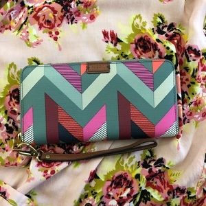 Fossil zippered wallet
